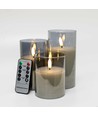 LED Bloklys sæt i gråtonet glas Ø7,5cm, 3 stk, flammeeffekt - Inkl. fjernbetjening og timer, 10/12,5/15cm høj, ægte stearin