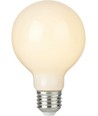 E27 4,7W dæmpbar LED globepære - G95, opal glas, filament, 2500K