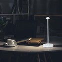 Outlet: V-Tac opladelig 3i1 bordlampe - Hvid, IP20, touch dæmpbar, model mini